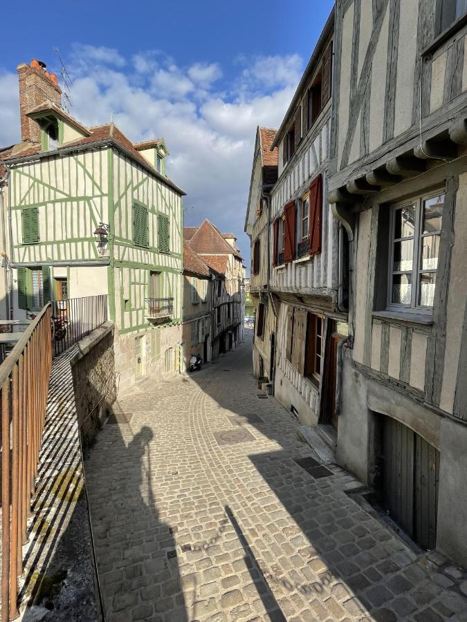 Appartement Le Saint-Nicolas Auxerre Les Quais Eksteriør bilde